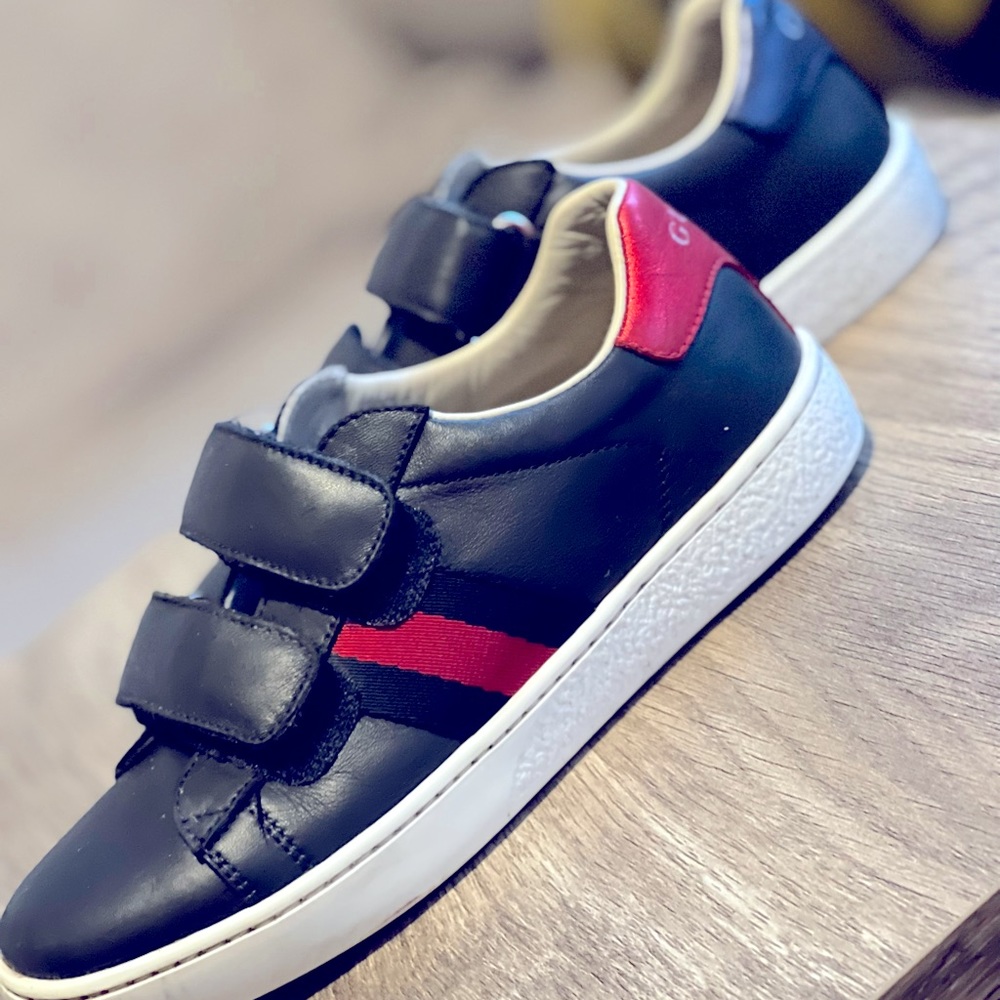 Kids GUCCI Sneakers kids size Euro29 (kids size 11) BLUE/RED ((VELCRO STRAP))